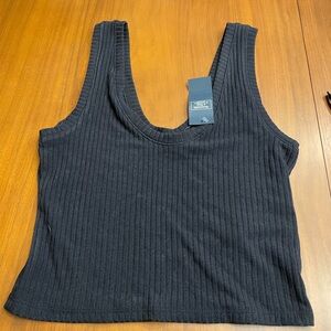 Abercrombie lounge scoop neck ribbed crop top